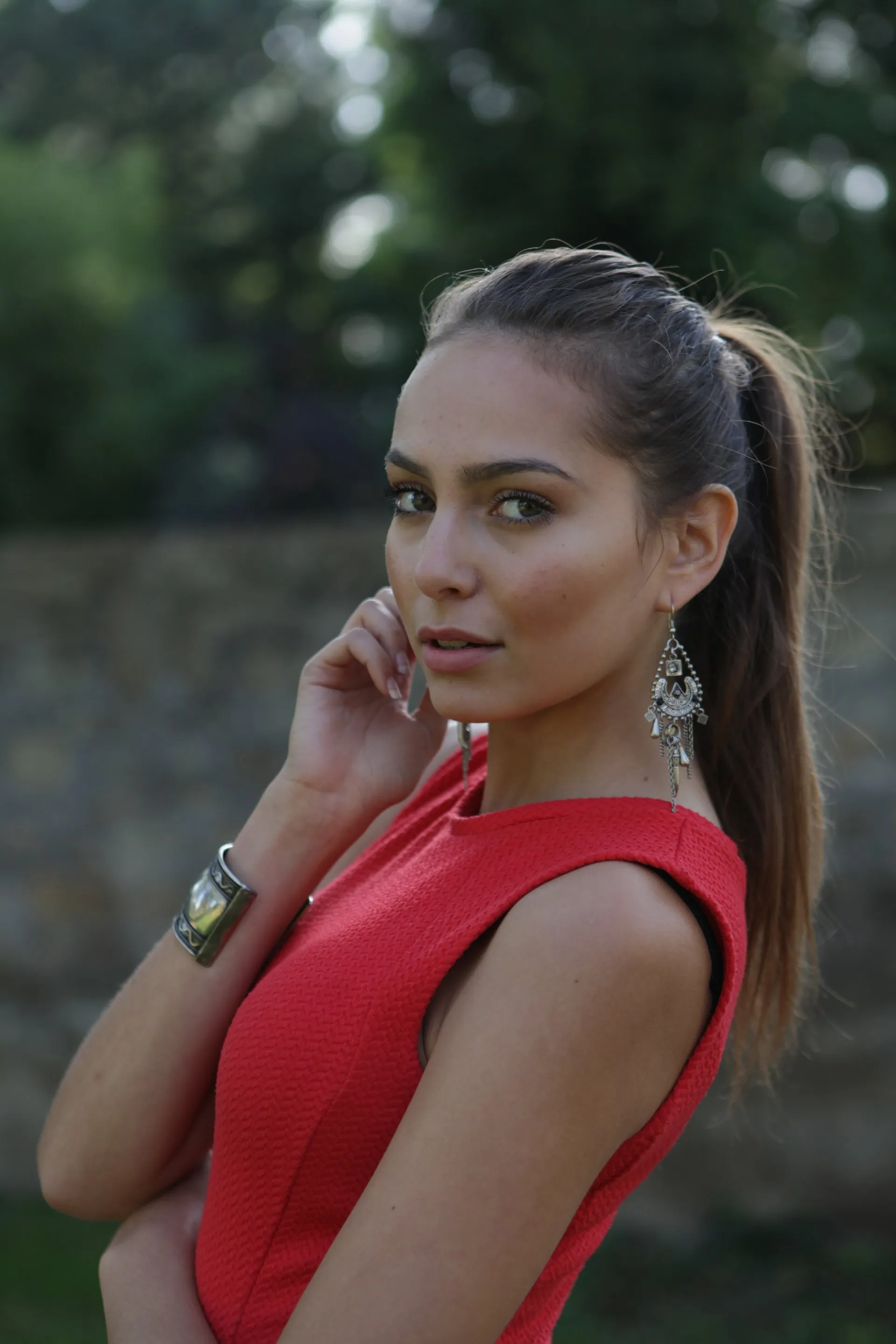 Smiling woman with flawless skin representing aesthetic treatments